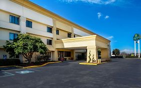 La Quinta Inn Meridian